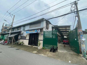 For Rent: Spacious Office – 4 Streetfront Kiosks on an 8m Road, Prime Location